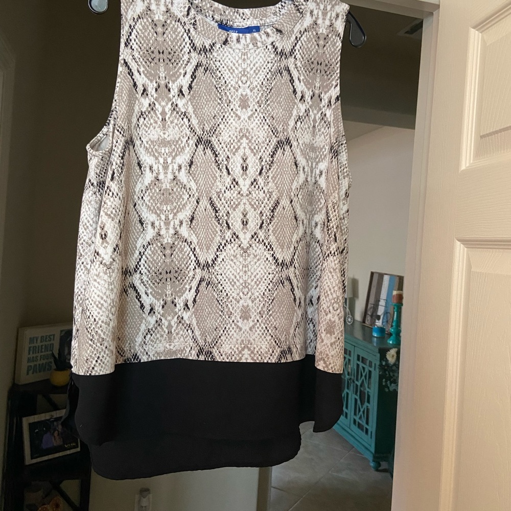 Snakeskin Look Tank - Picture 5 of 6